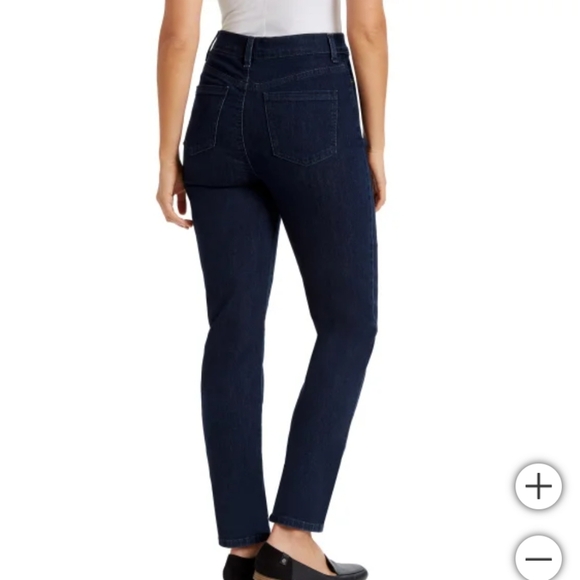 NWT Gloria Vanderbilt Women's Amanda Stretch Denim Jean Dark Blue Long 8 - Picture 2 of 3